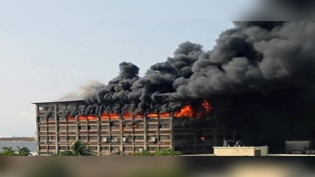 শাহজালাল বিমানবন্দরের আগুনে কত ক্ষতি হলো? জানতে গঠন হলো উচ্চপর্যায়ের তদন্ত কমিটি!