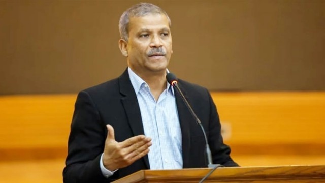 শেখ হাসিনাকে ফেরত না দিলে ‘বাংলাদেশের বিরুদ্ধে শত্রুতা’—ভারতকে কঠোর বার্তা আইন উপদেষ্টার