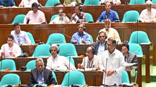 পুলিশের জ্বালানি রেশনিং তুলে নেওয়া হয়েছে : সংসদে প্রধানমন্ত্রী