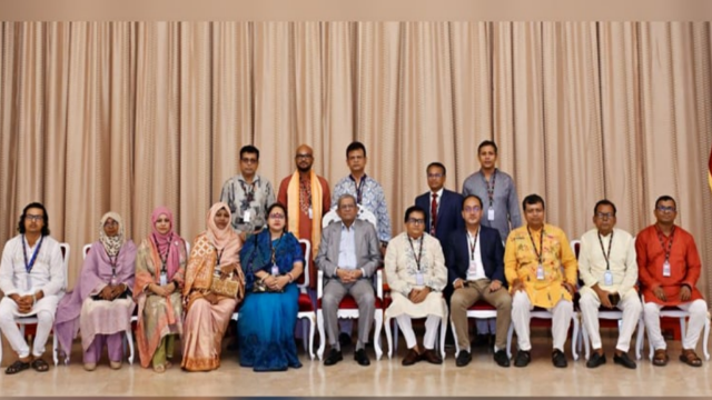 সম্প্রীতি বজায় রেখে গণতান্ত্রিক বাংলাদেশ গড়তে ঐক্যবদ্ধ হওয়ার আহ্বান রাষ্ট্রপতির