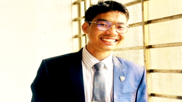 কান ধরিয়ে ওঠবসের ভিডিও ভাইরাল: ডাকসু সদস্য পদ থেকে পদত্যাগের সিদ্ধান্ত সর্বমিত্র চাকমার