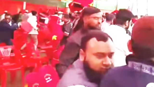 চেয়ারে বসা নিয়ে বিরোধে দৌলতখানে রণক্ষেত্র, দুজনের অবস্থা গুরুতর