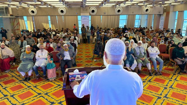 পরিবার, আহতদের জন্য দোয়া মাহফিল; নিহতদের শাহাদাতের মর্যাদা কামনা