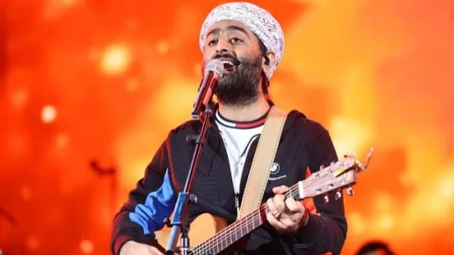 প্লেব্যাক থেকে অবসরের পর নতুন ঘোষণা অরিজিৎ সিংয়ের, ২০২৭ সালে ৯ শহরে মেগা স্টেডিয়াম ট্যুর