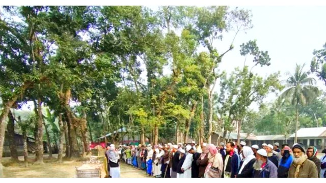 সেজদারত অবস্থায় মৃত্যুবরণ করলেন মুসল্লি, নলছিটিতে শোকের আবহ